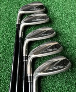 Serie de Fers Taylormade Stealth gaucher regular