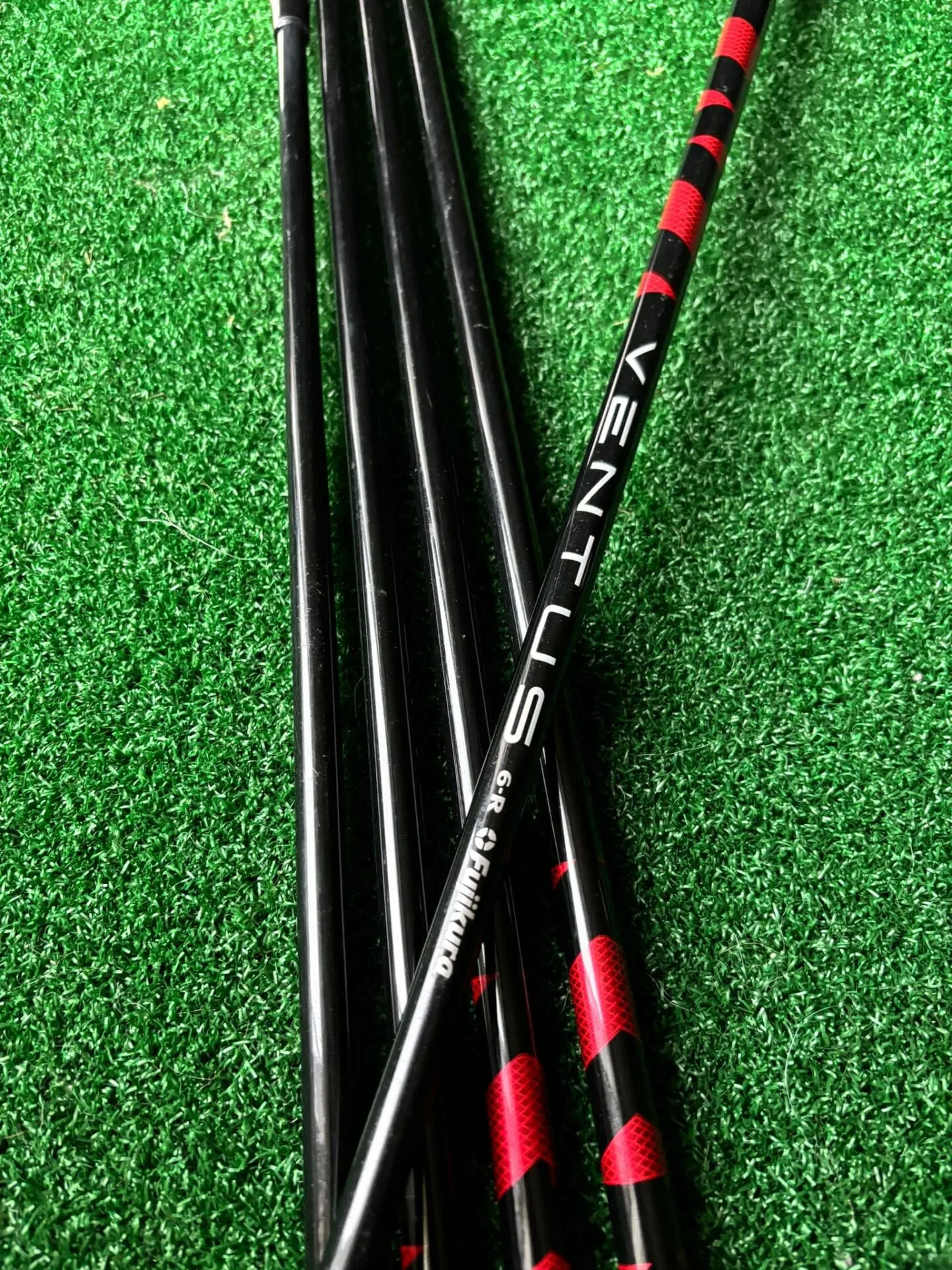 Serie de Fers Taylormade Stealth gaucher regular – Image 3